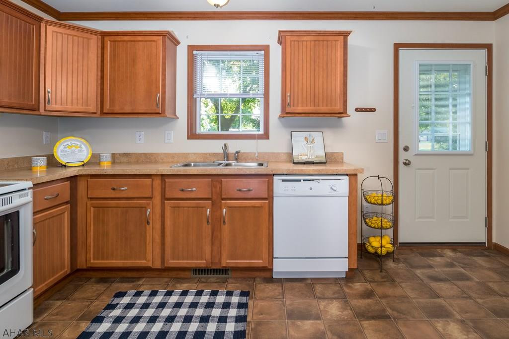 Deer Meadow 55+ Gated Community - Residential