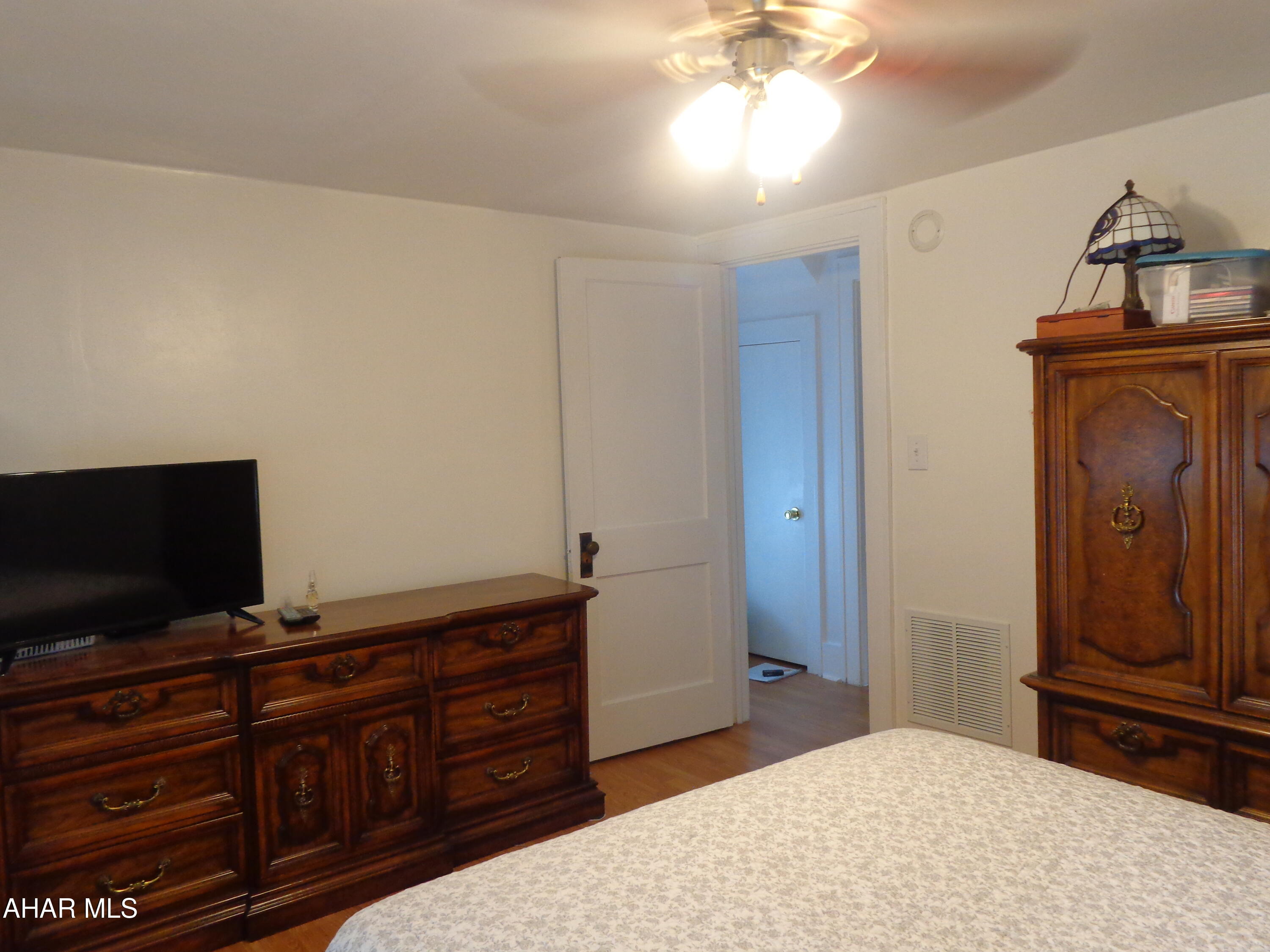 Calvert Hills - Residential