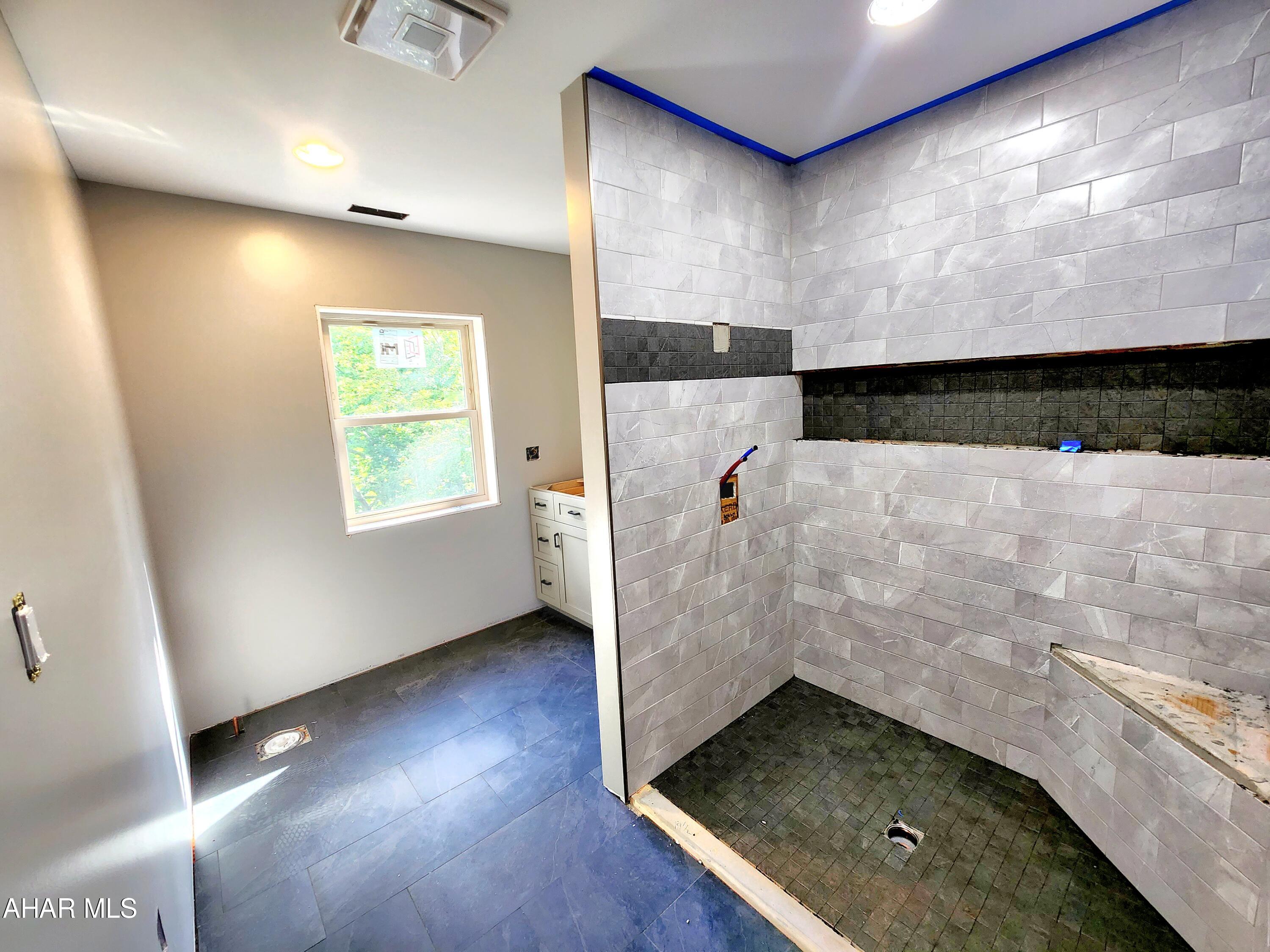 Fox Hollow - Residential