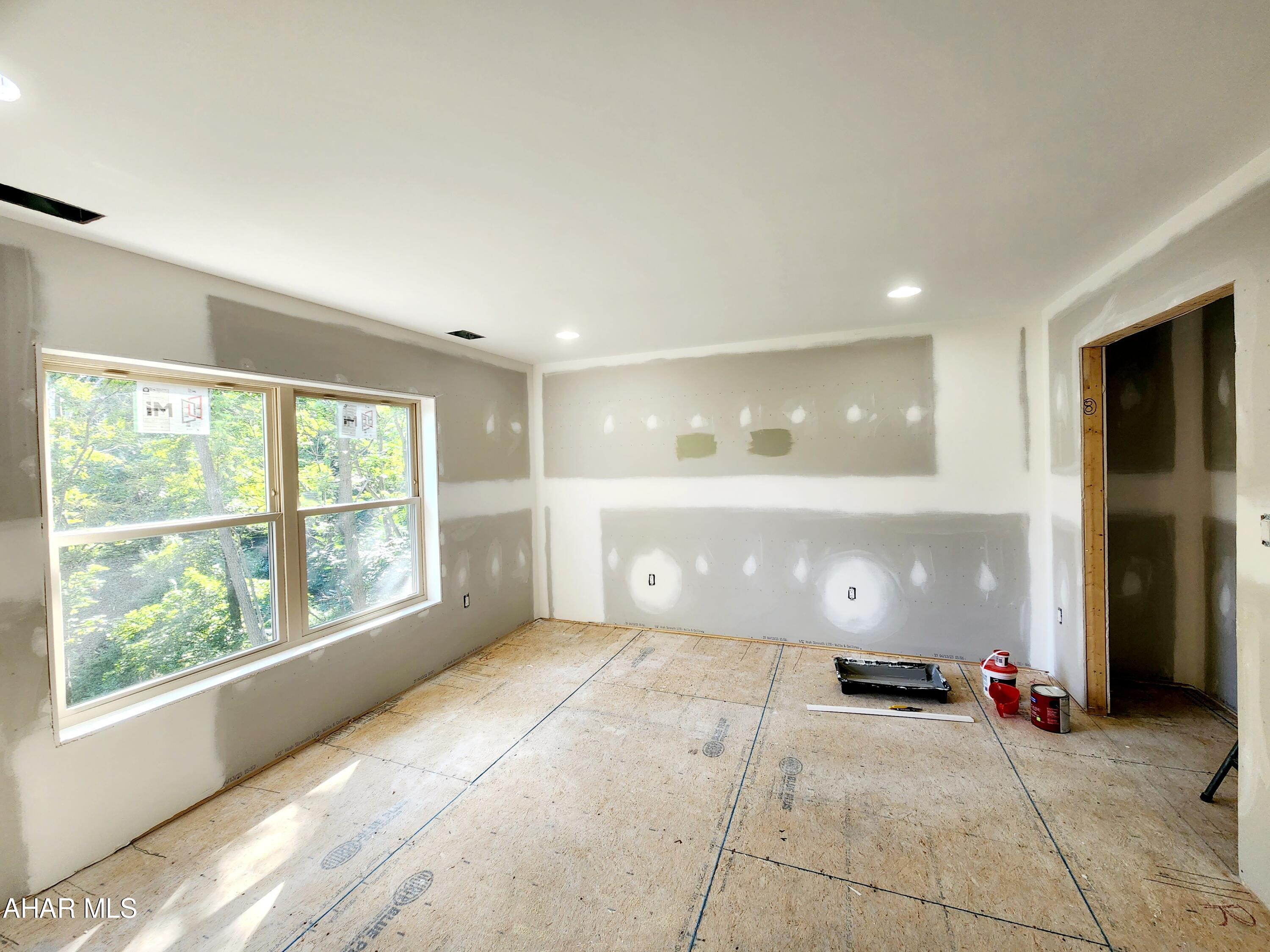 Fox Hollow - Residential