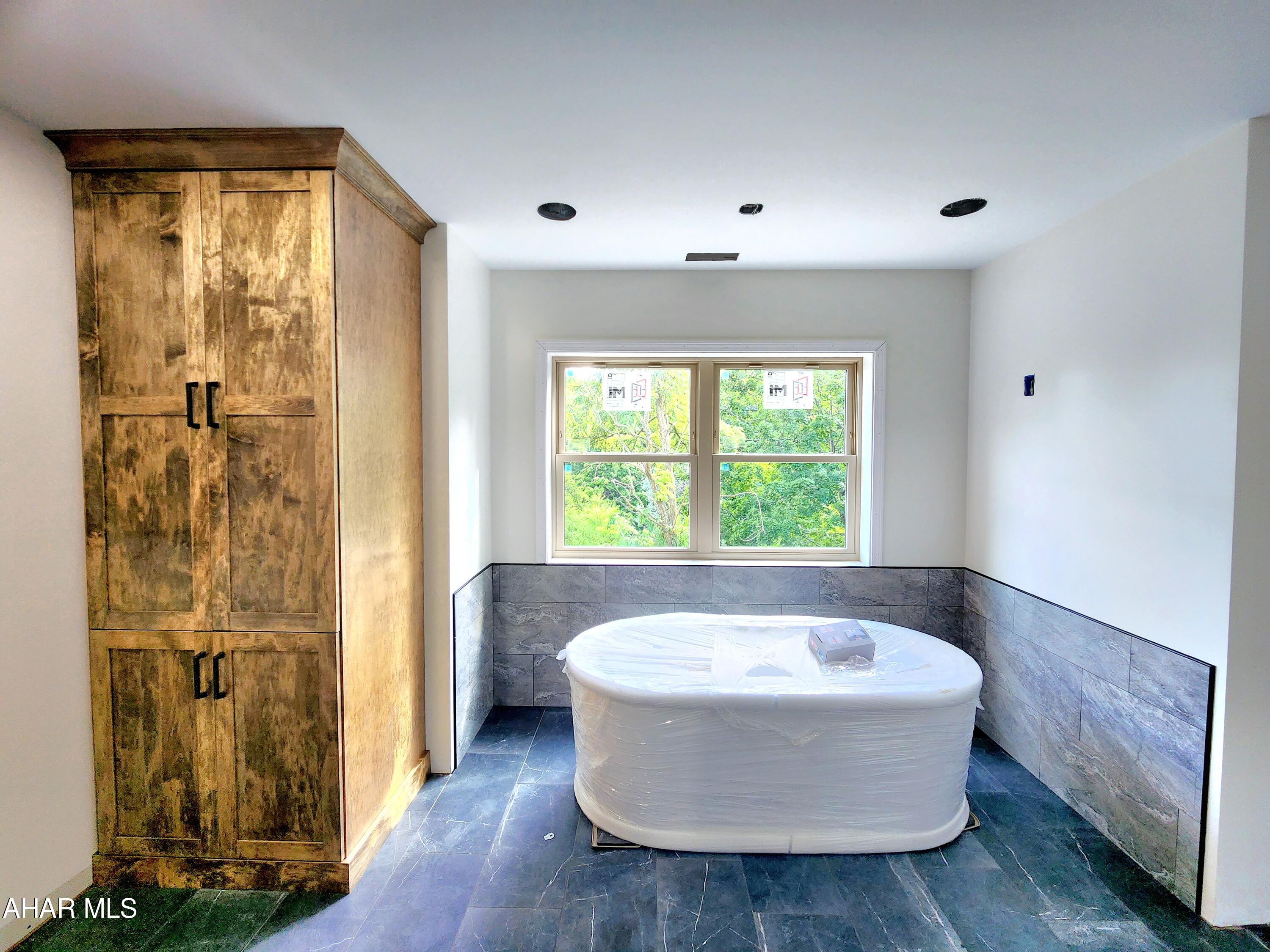 Fox Hollow - Residential