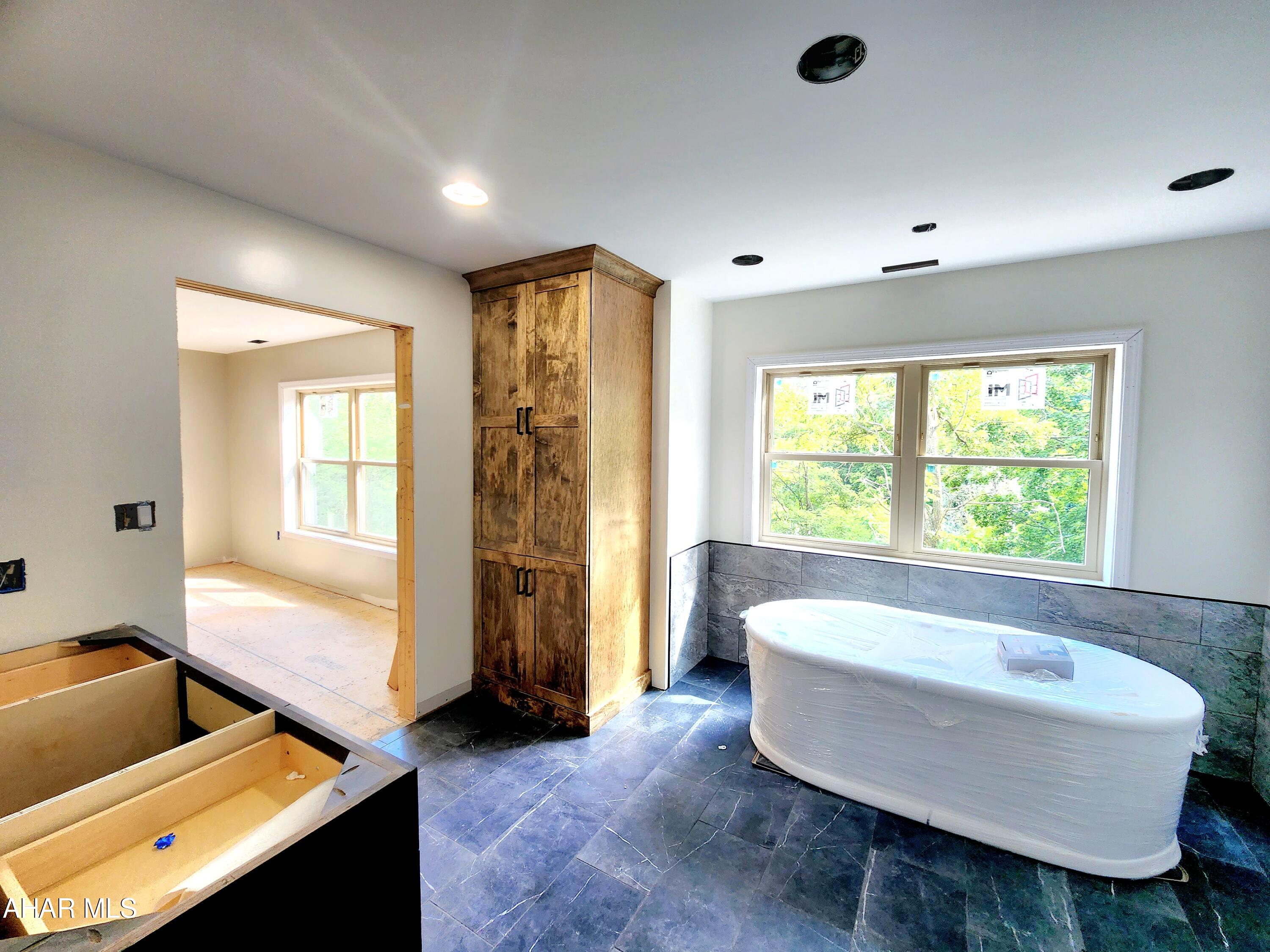 Fox Hollow - Residential