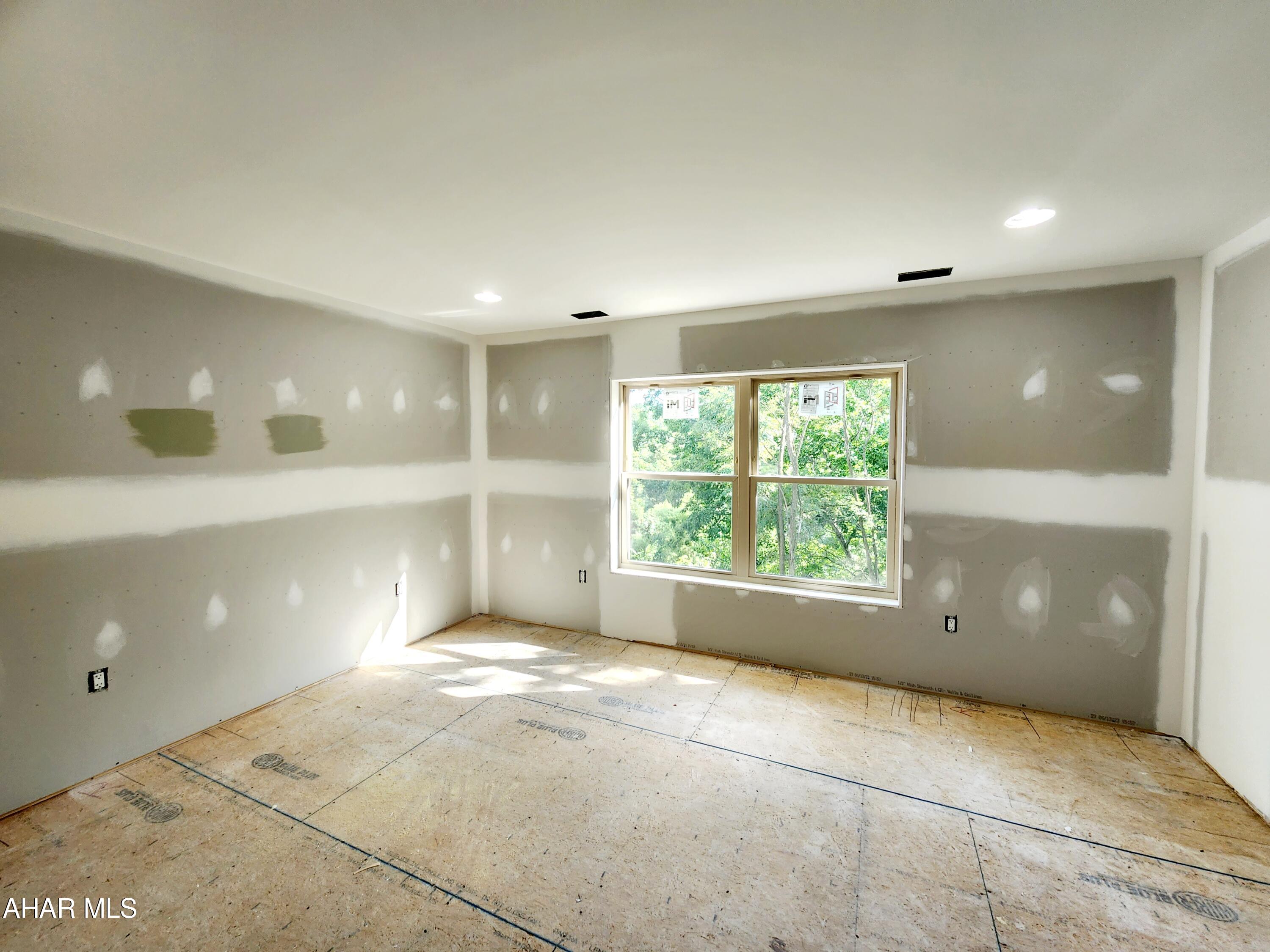 Fox Hollow - Residential