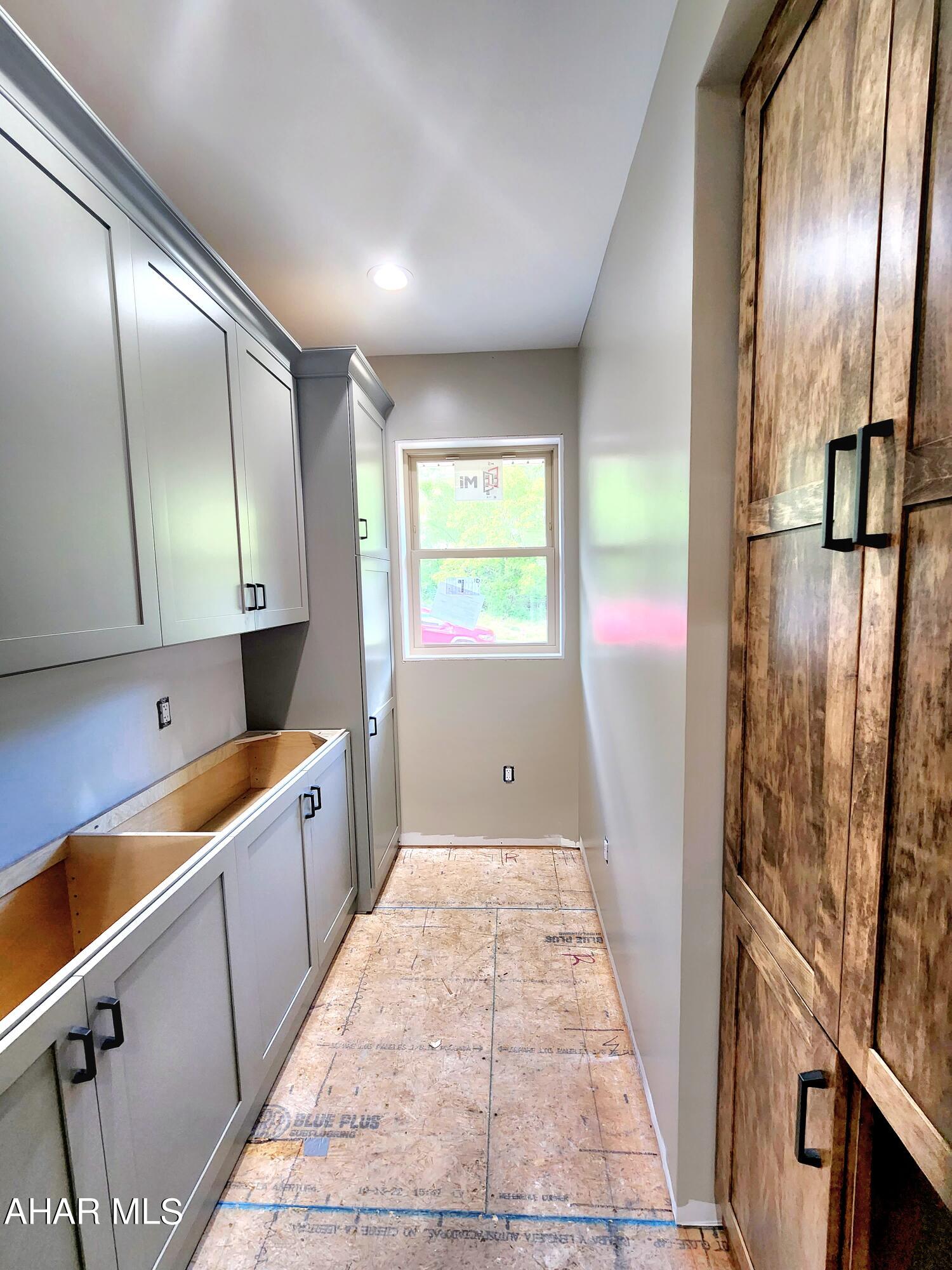 Fox Hollow - Residential