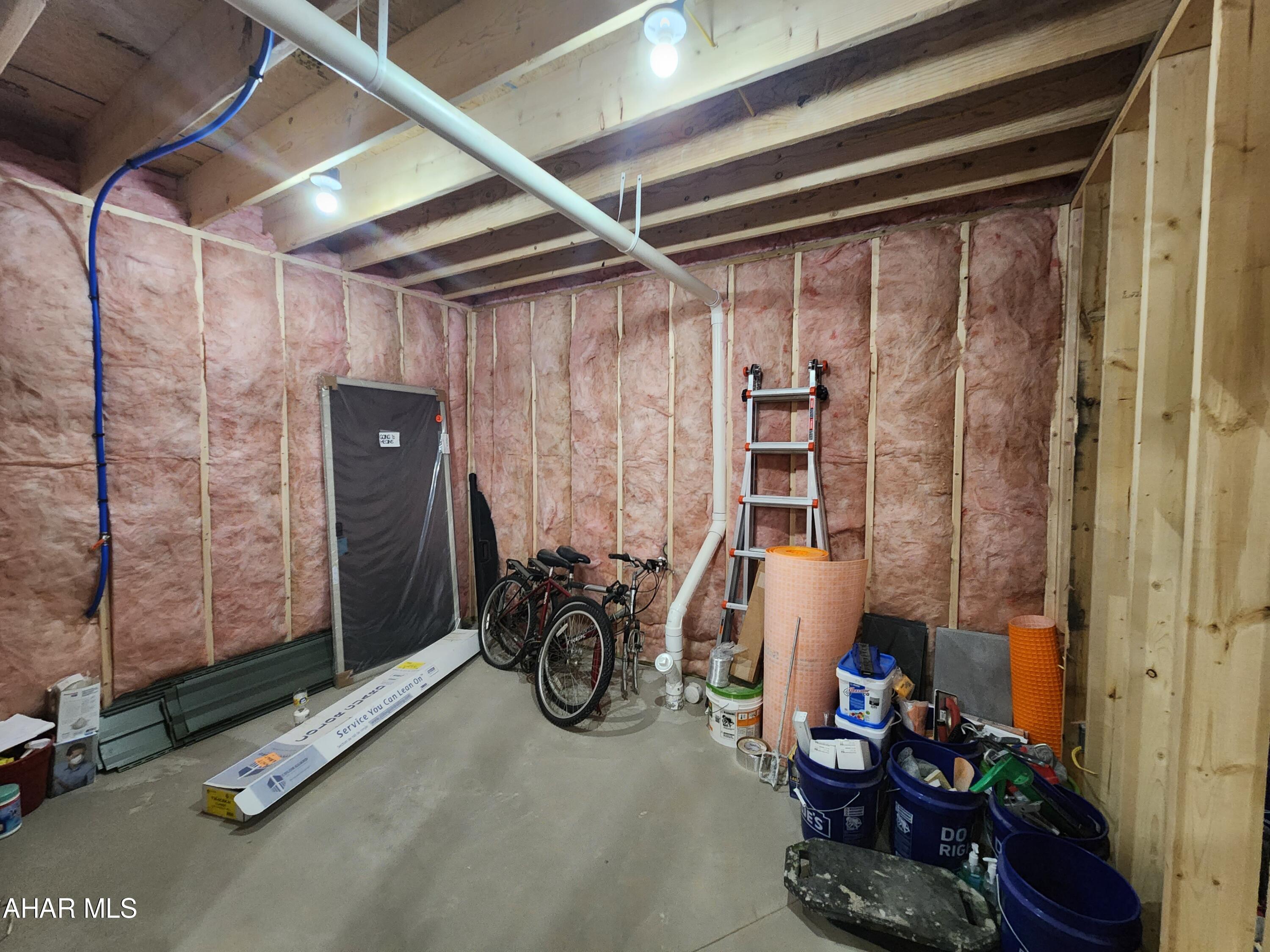 Fox Hollow - Residential