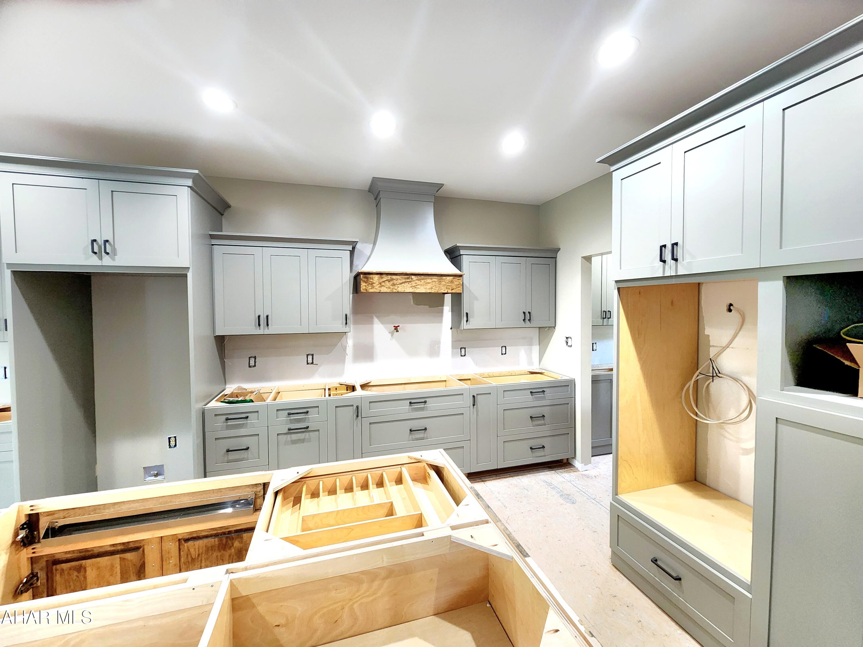 Fox Hollow - Residential