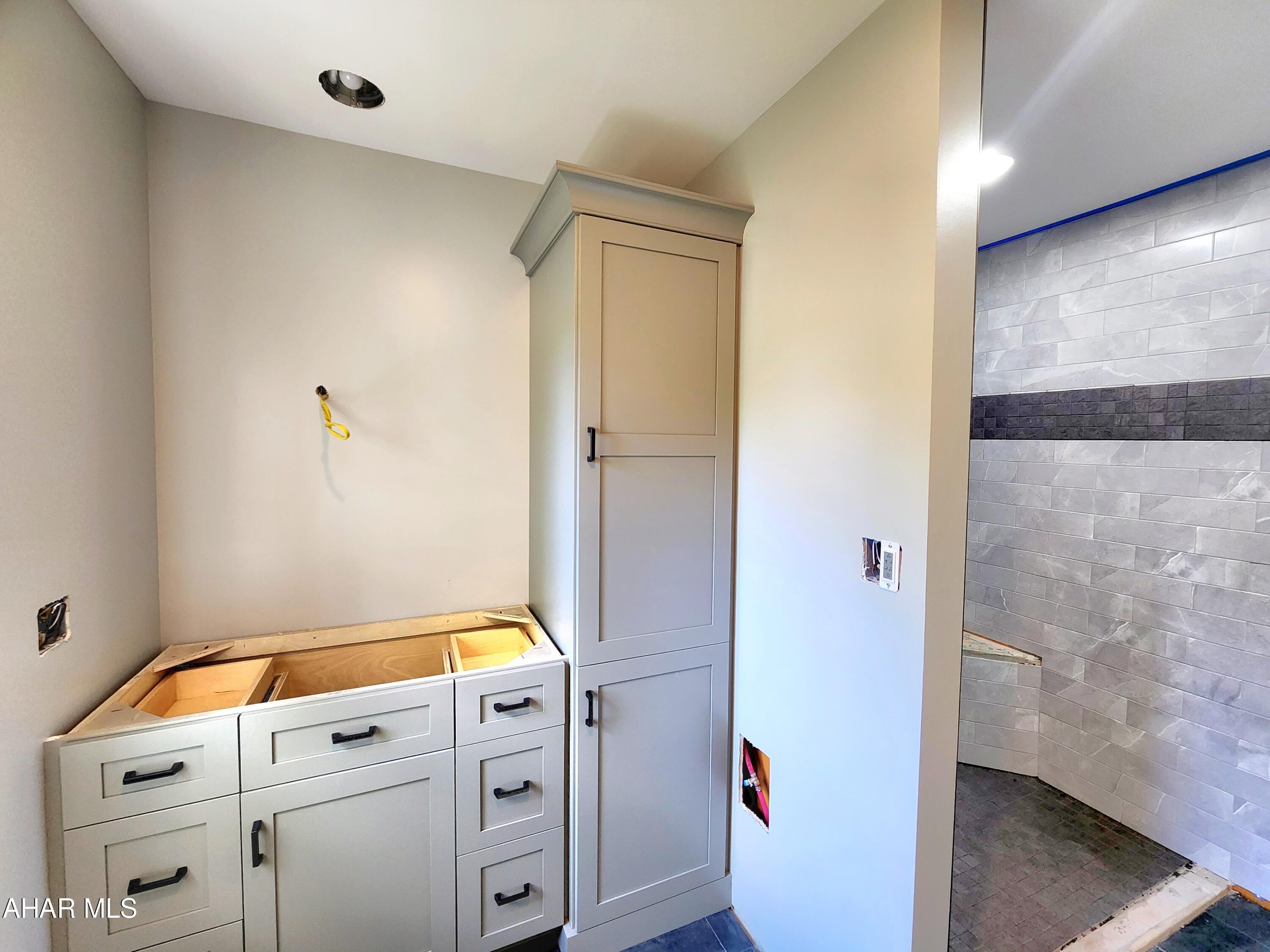 Fox Hollow - Residential