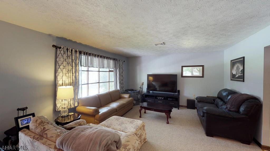 Rolling Hills - Residential