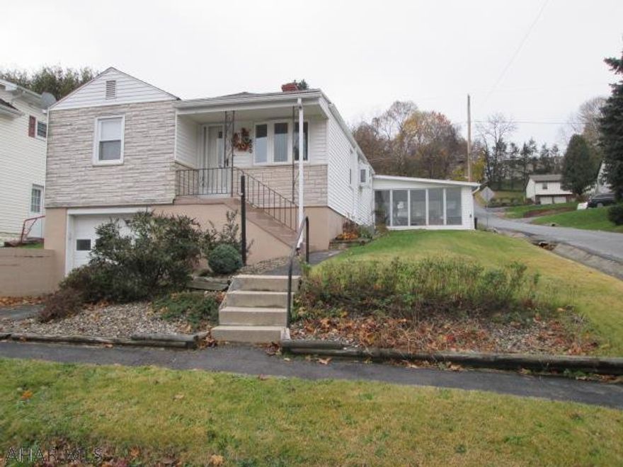 Charming rancher in Pleasant Valley area! The spacious living room makes a great area for family gatherings. Lovely formal dining room with new laminate hardwood flooring. You will love the sun room that gives a great view of the private back yard! Basement could be finished for additional living space. Integral garage, off street parking, and privacy fence. Enjoy summer cookouts on the huge deck! Home sits on a large 50x240 lot. Close to shopping and in a very desirable location.