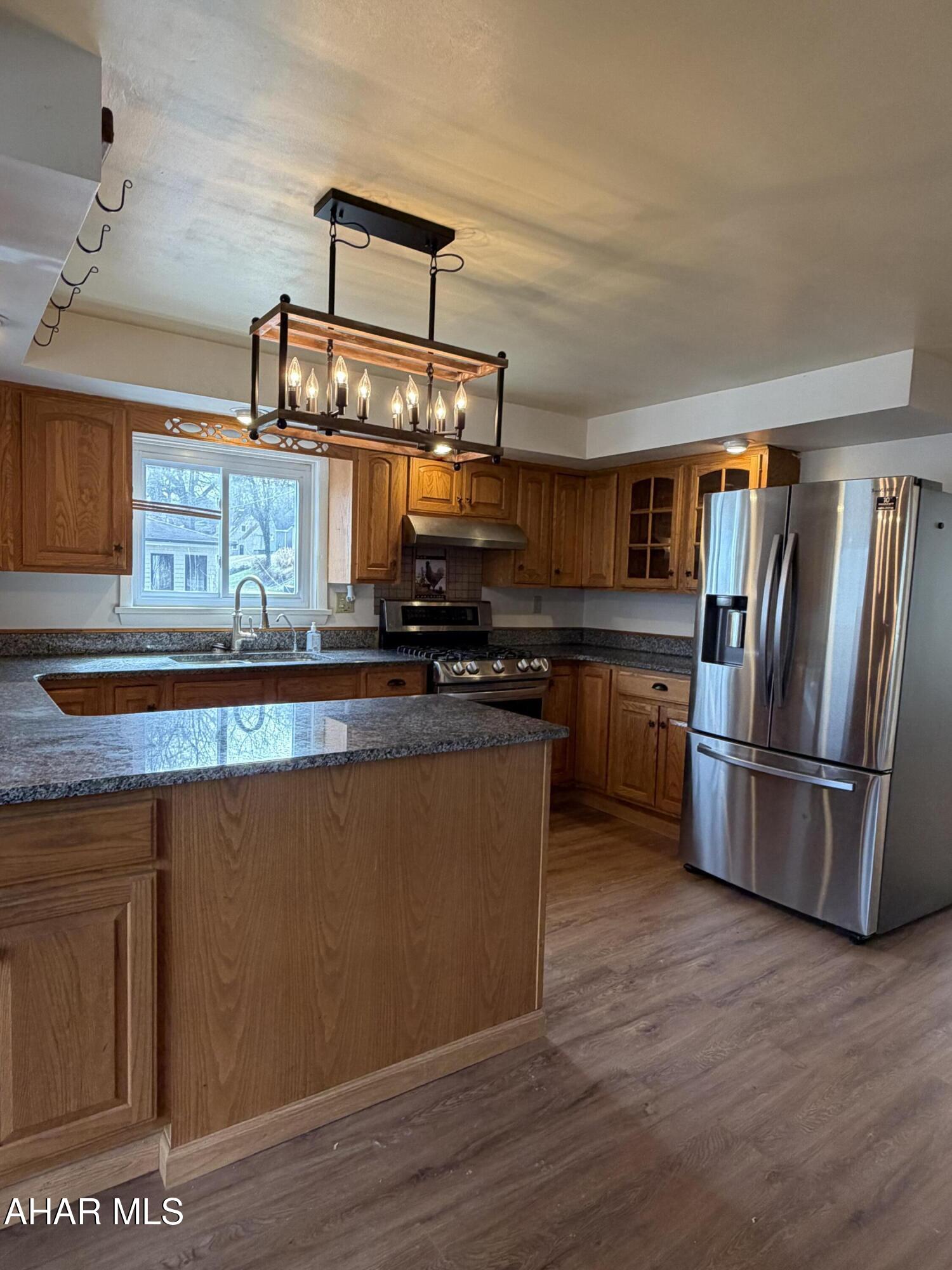 Llyswen - Residential