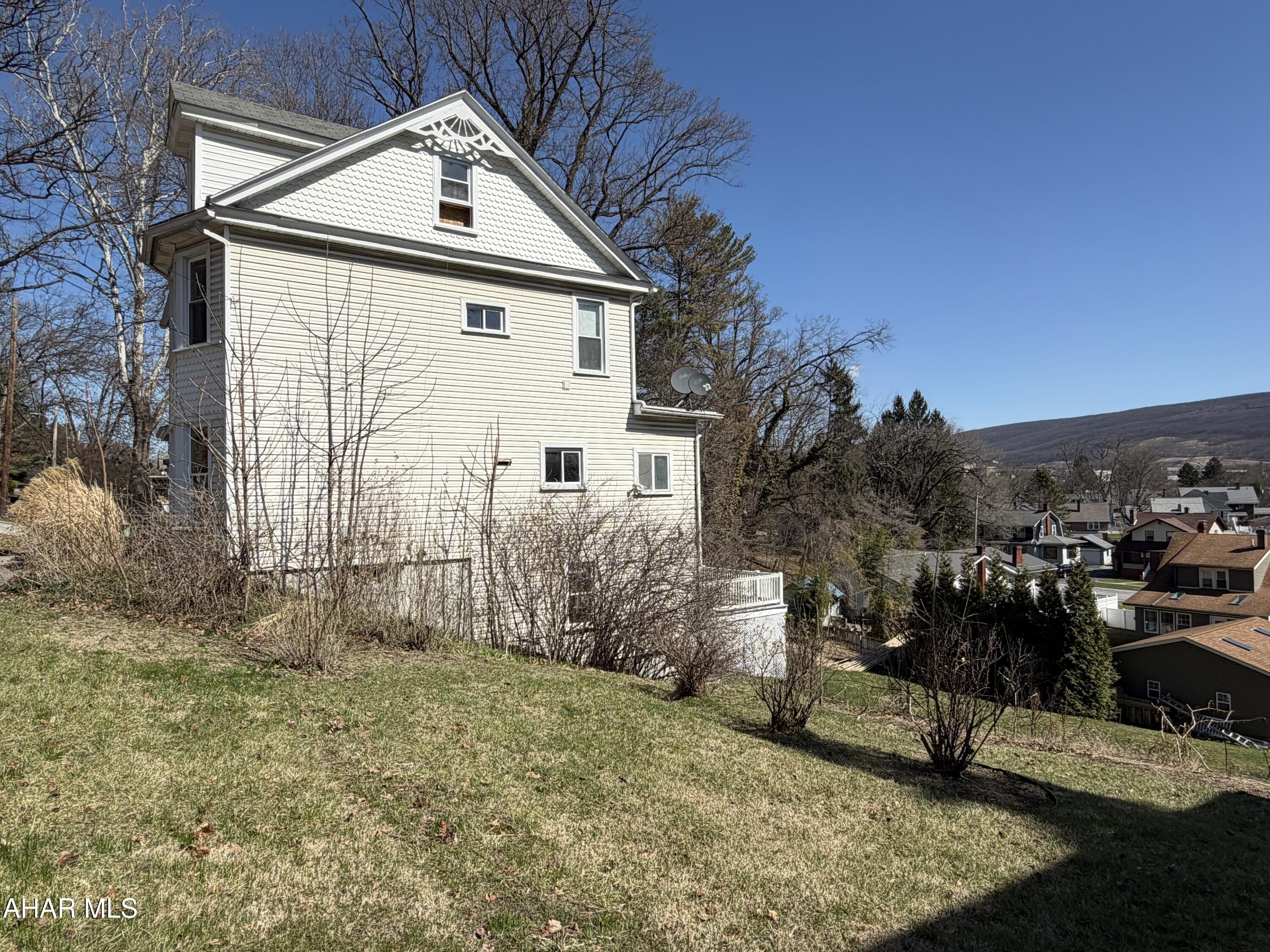 Llyswen - Residential