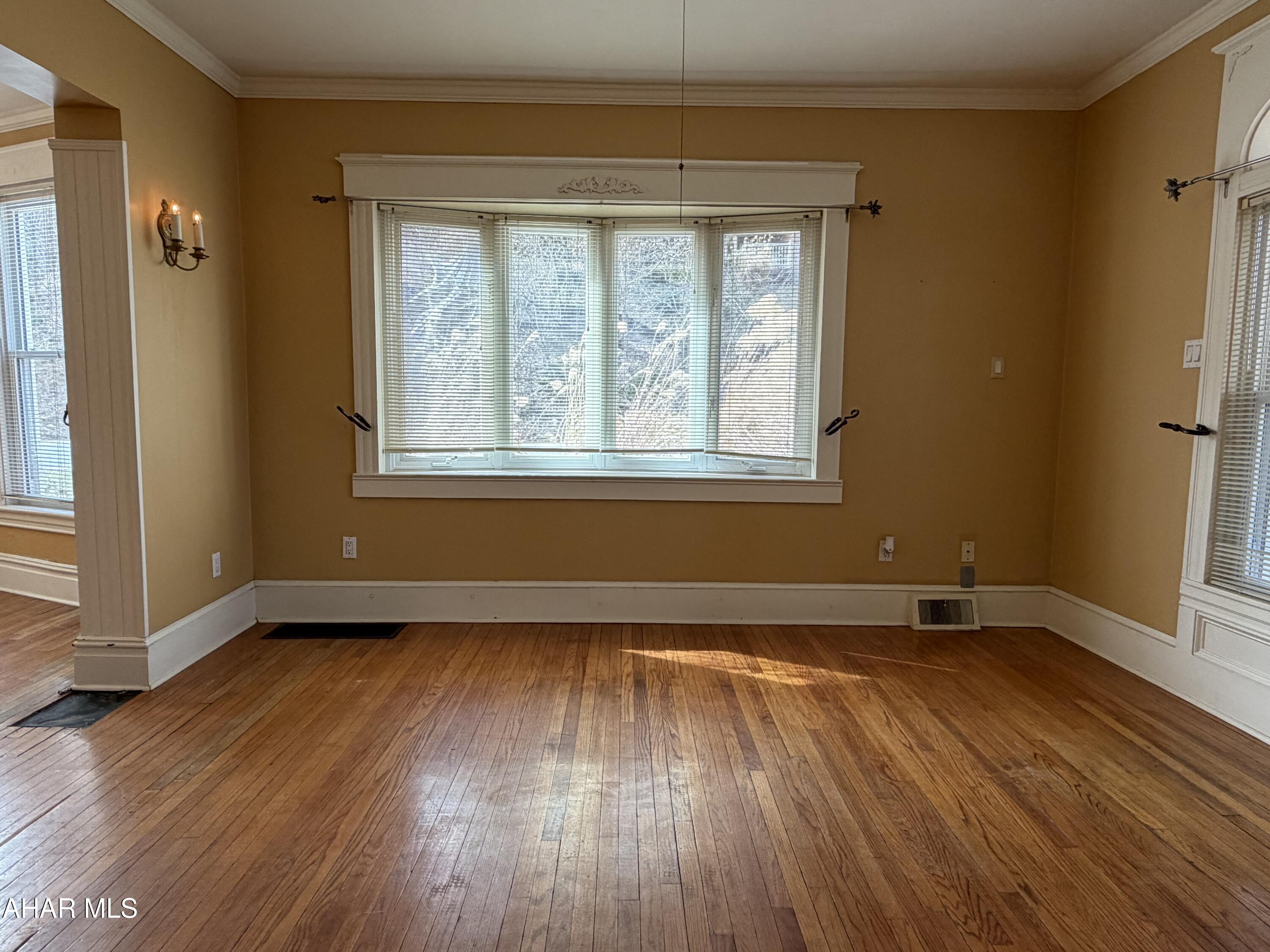 Llyswen - Residential