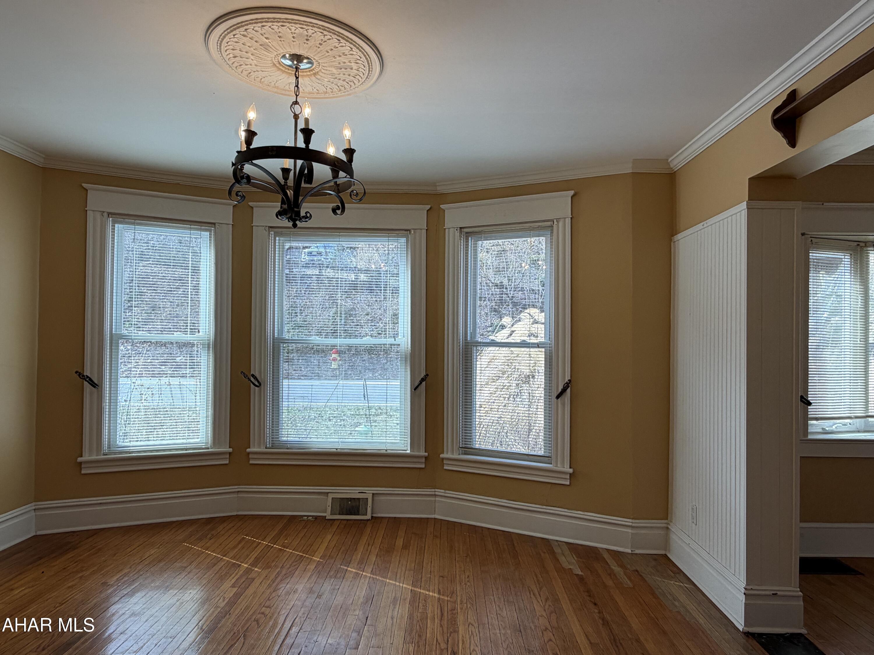 Llyswen - Residential