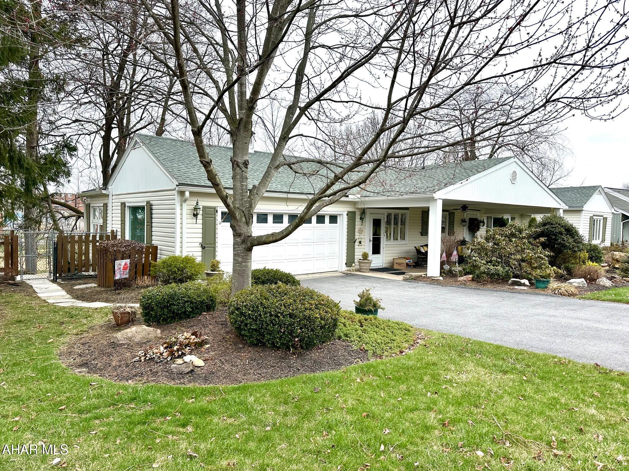 Meadowbrook Terrace - Residential