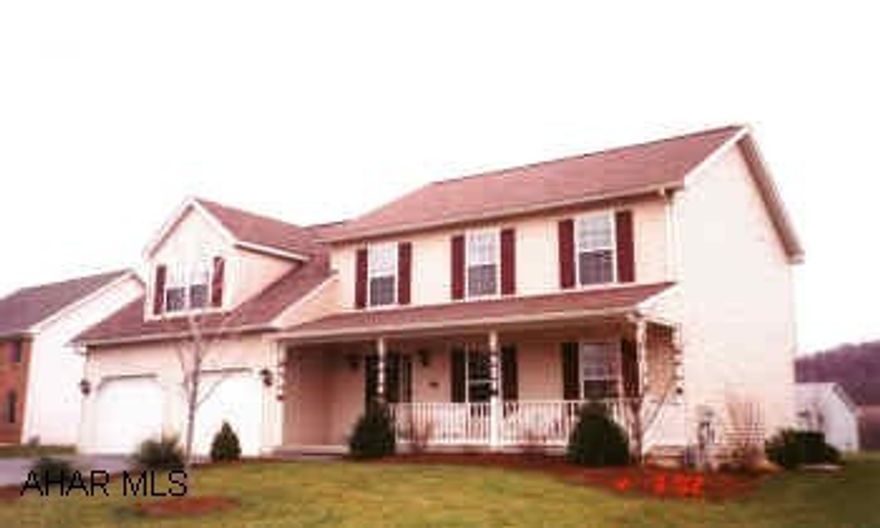 PLEASANT VIEW ESTATES. IMMACULATE 2 STORY WITH LARGE LEVEL LOT. FINISHED BASEMENT. SHED ON PROPERTY. TASTEFULLY DECORATED. SHOWS WELL! ALL APPLIANCES STAY, ARE NEW.