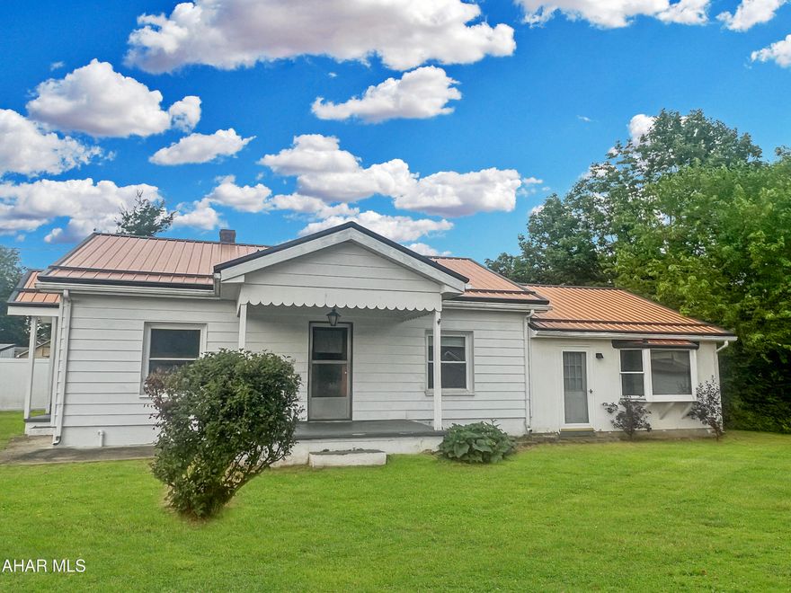 Charming 2-bedroom, 1-bath ranch home on a level corner lot in Duncansville Borough. This single-story vinyl-sided residence offers 1,326 square feet of comfortable living space, complete with a newer roof and covered front porch ideal for relaxing. The 50x120 ft lot includes public water and sewer, plus a detached 12x16 toolshed for added storage. Conveniently located local amenities, this property presents a fantastic opportunity.