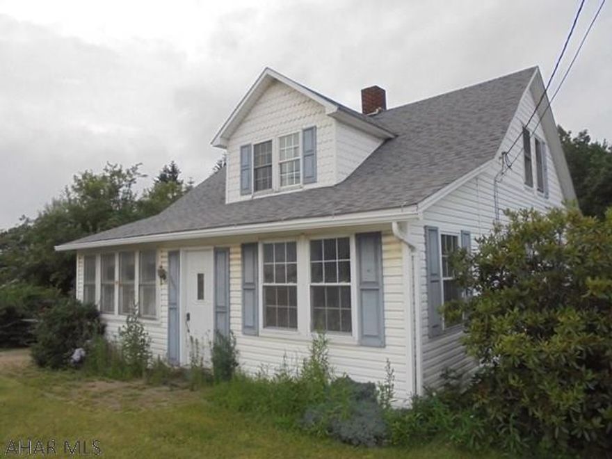 Carrolltown- 2 story 3 BR, 1 3/4 bath vinyl sided home. Oil HW heat.  1 car detached garage.