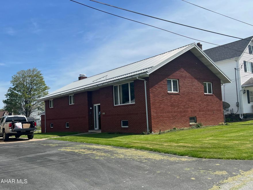 Quality constructed brick split entry home on a 60x150 lot.  This home features 3 bedrooms, living room, eat in kitchen and bathroom. Full basement with 3/4 bath and full wall fireplace, could be easily finished for a family room etc.  Newer roof. Utility shed. Concrete driveway. Very nice home for the $$.