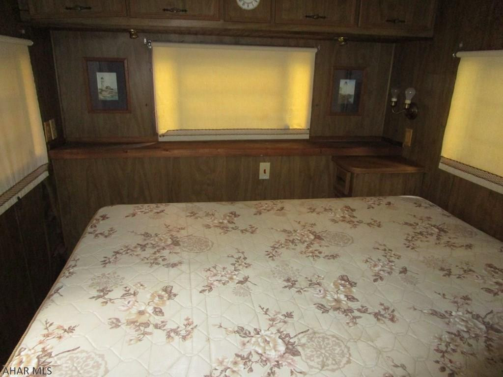 Glendale Yearound - Residential