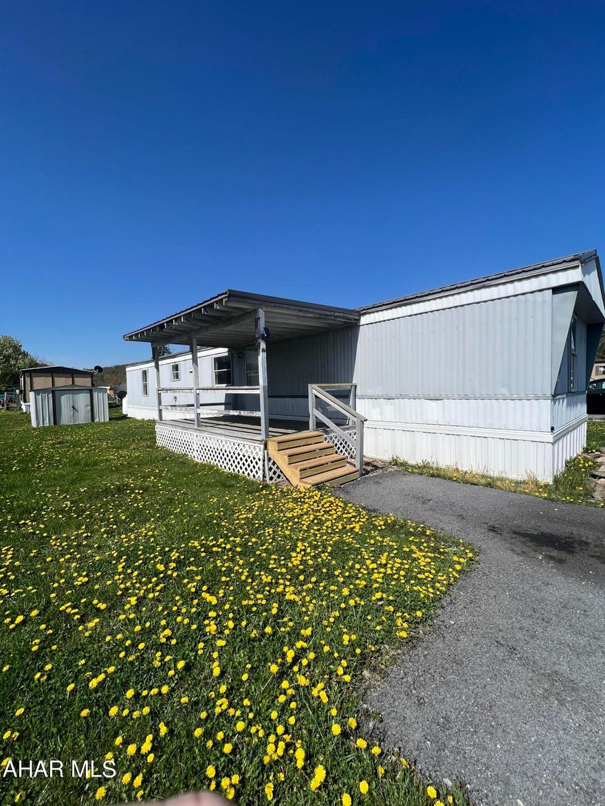 Convenient 1 story living in Willowbrook Mobile Home Community. This 3 bedroom, 2 bath mobile home features new kitchen appliances, a covered deck, and more on a level lot.
This is a mobile home on leased land and all buyer's will need to submit a park application with an offer. Effective May 1st, lot rent is $360.00 per month and includes trash removal.