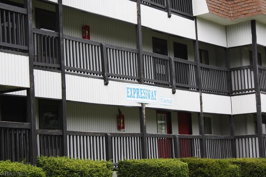 Motivated Seller. Updated and well maintained first floor end Condo Unit in the Expressway Condo Section.  2 Bedrooms, 2 Full Bathrooms and an extra window for views makes this condo stand out from the others.  Wood Burning Fireplace was cleaned and maintained.  Updated Kitchen with a Combination LG washer/dryer for Laundry and Updated Bathrooms, vinyl and laminate flooring in Bathrooms, Dinning room and Living room. This unit has a covered back deck for sitting and watching the wildlife.  Amenities Include:  Indoor and outdoor pools, hot tub, tennis courts, exterior maintenance, snow plowing, and trash removal and Cable for TV. Monthly Dues are $256  Don't forget you are located minutes away from the Blue Knob Ski Resort.