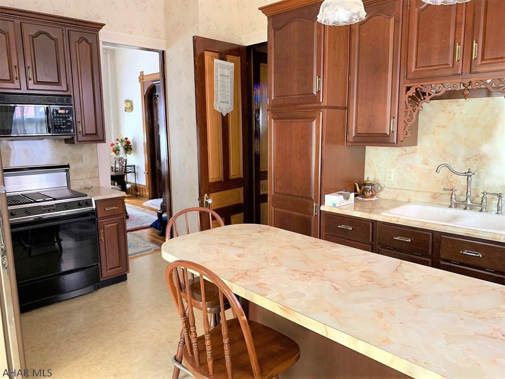 Unknown - Residential