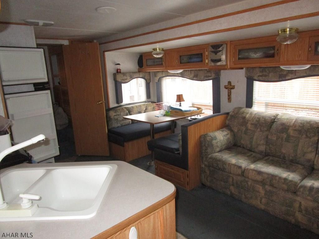 Glendale Yearound - Residential