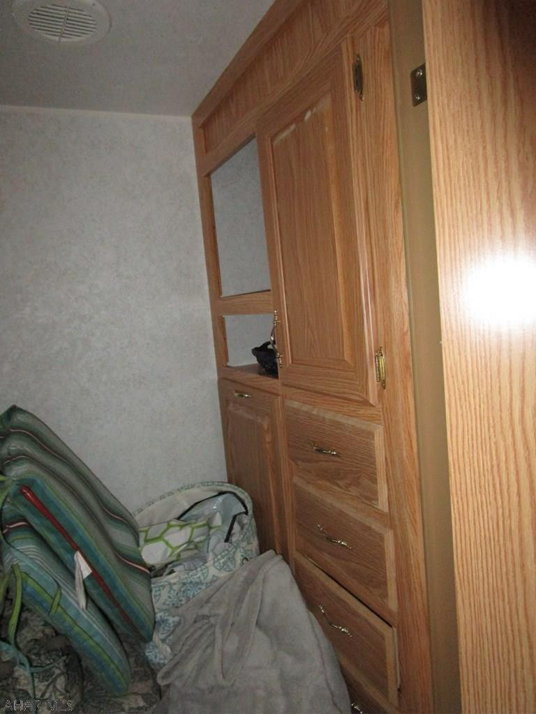 Glendale Yearound - Residential