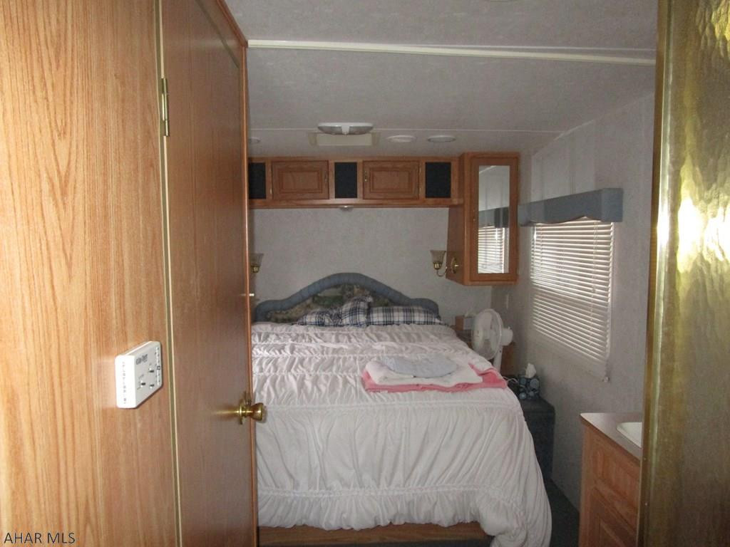 Glendale Yearound - Residential