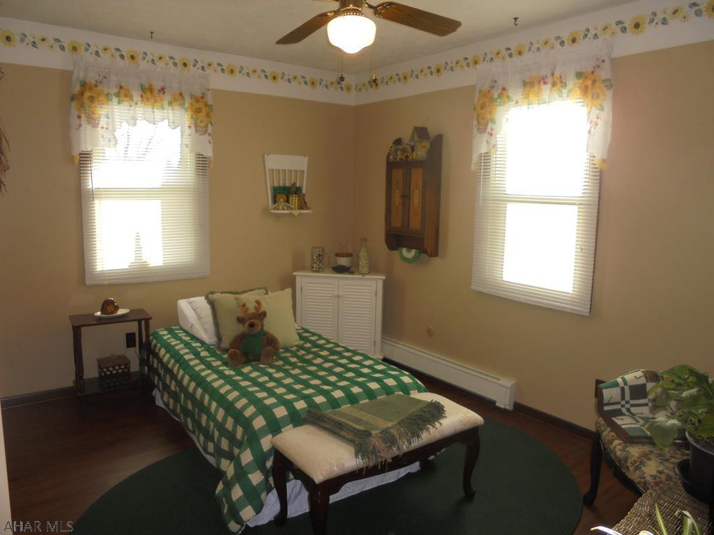 Crestwood - Residential
