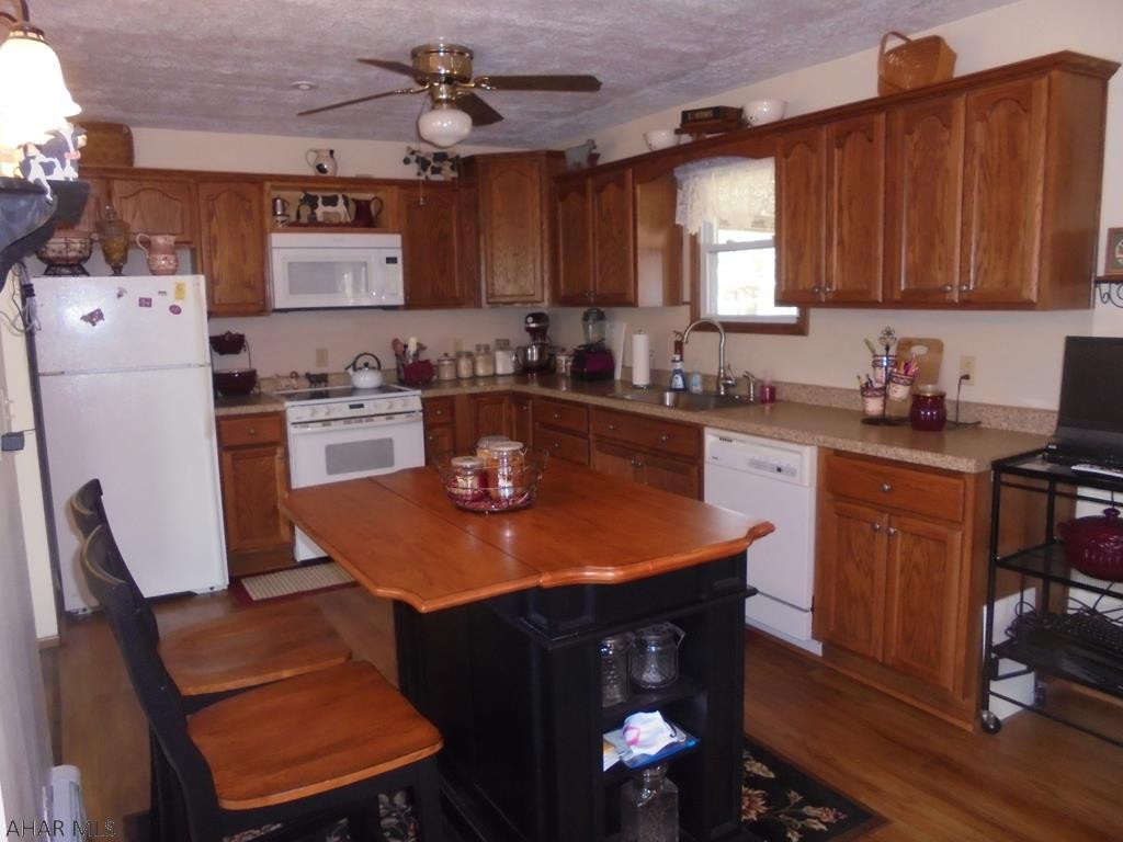 Crestwood - Residential
