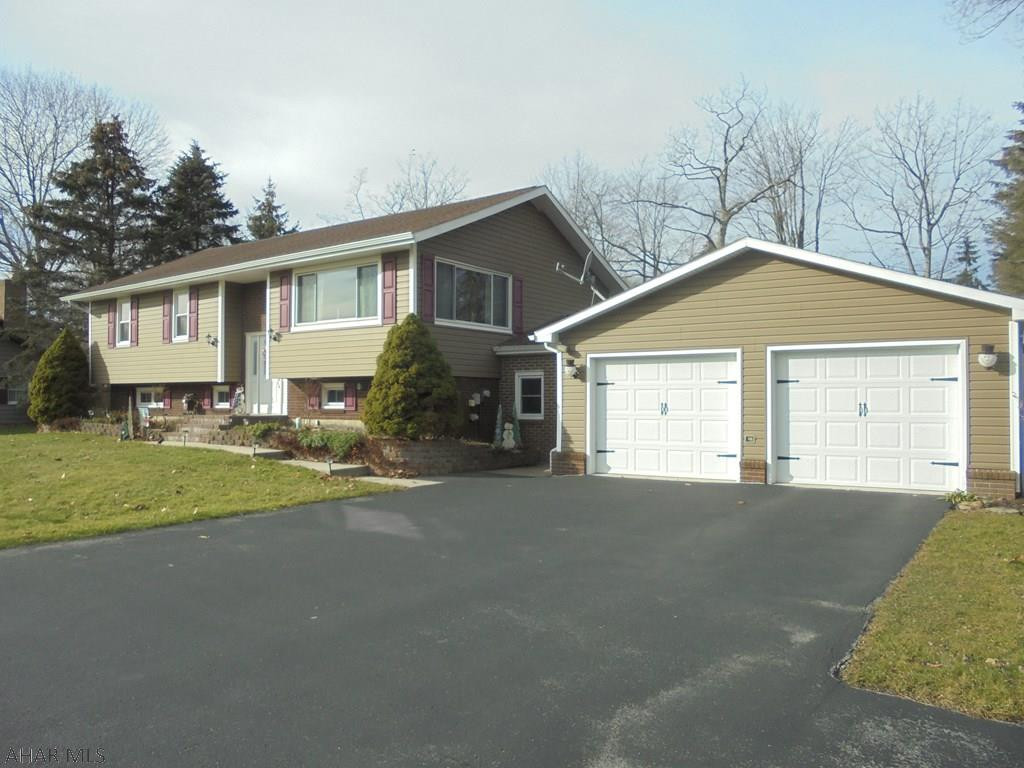 Crestwood - Residential