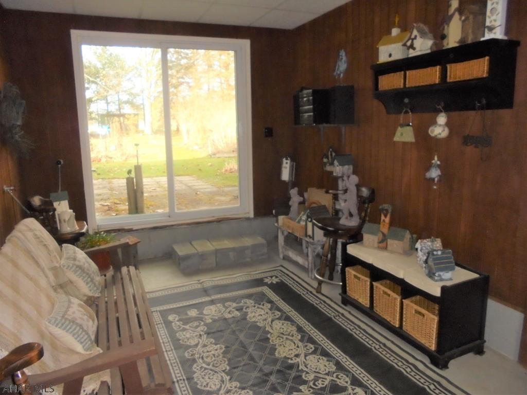 Crestwood - Residential