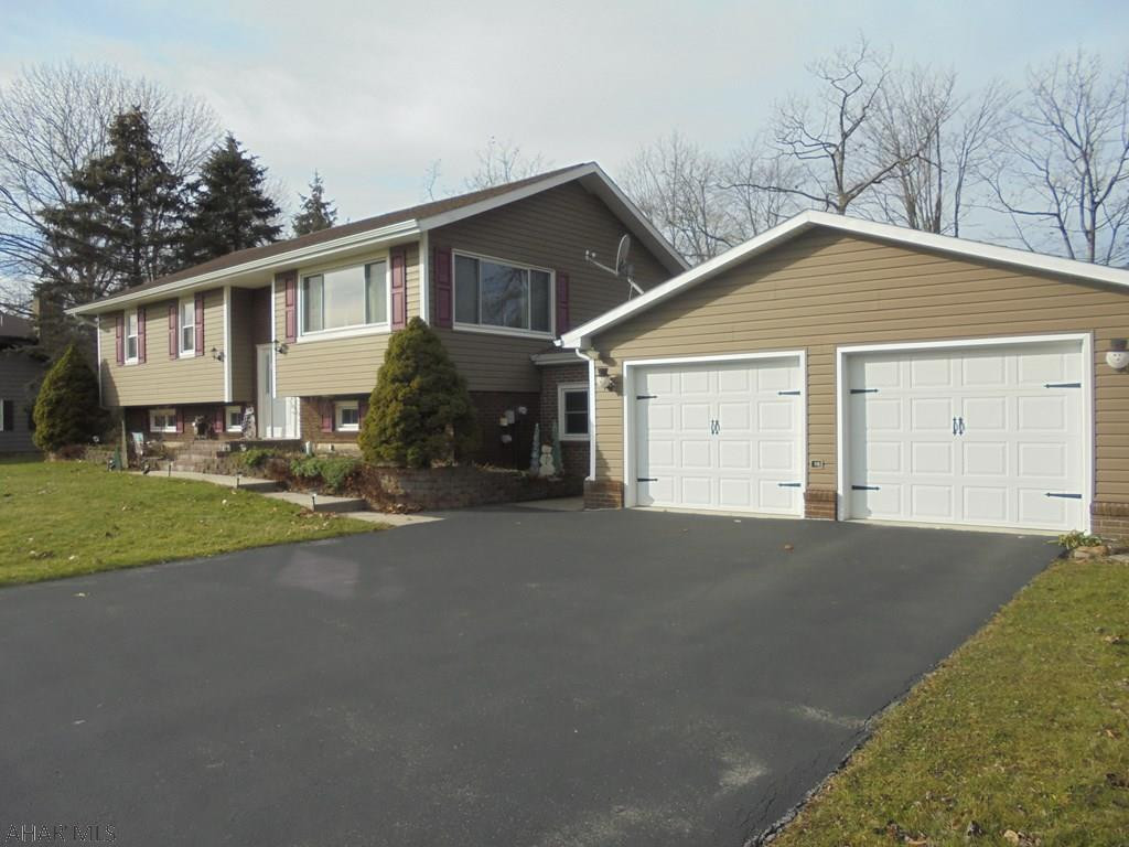 Crestwood - Residential