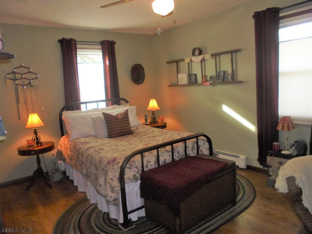 Crestwood - Residential