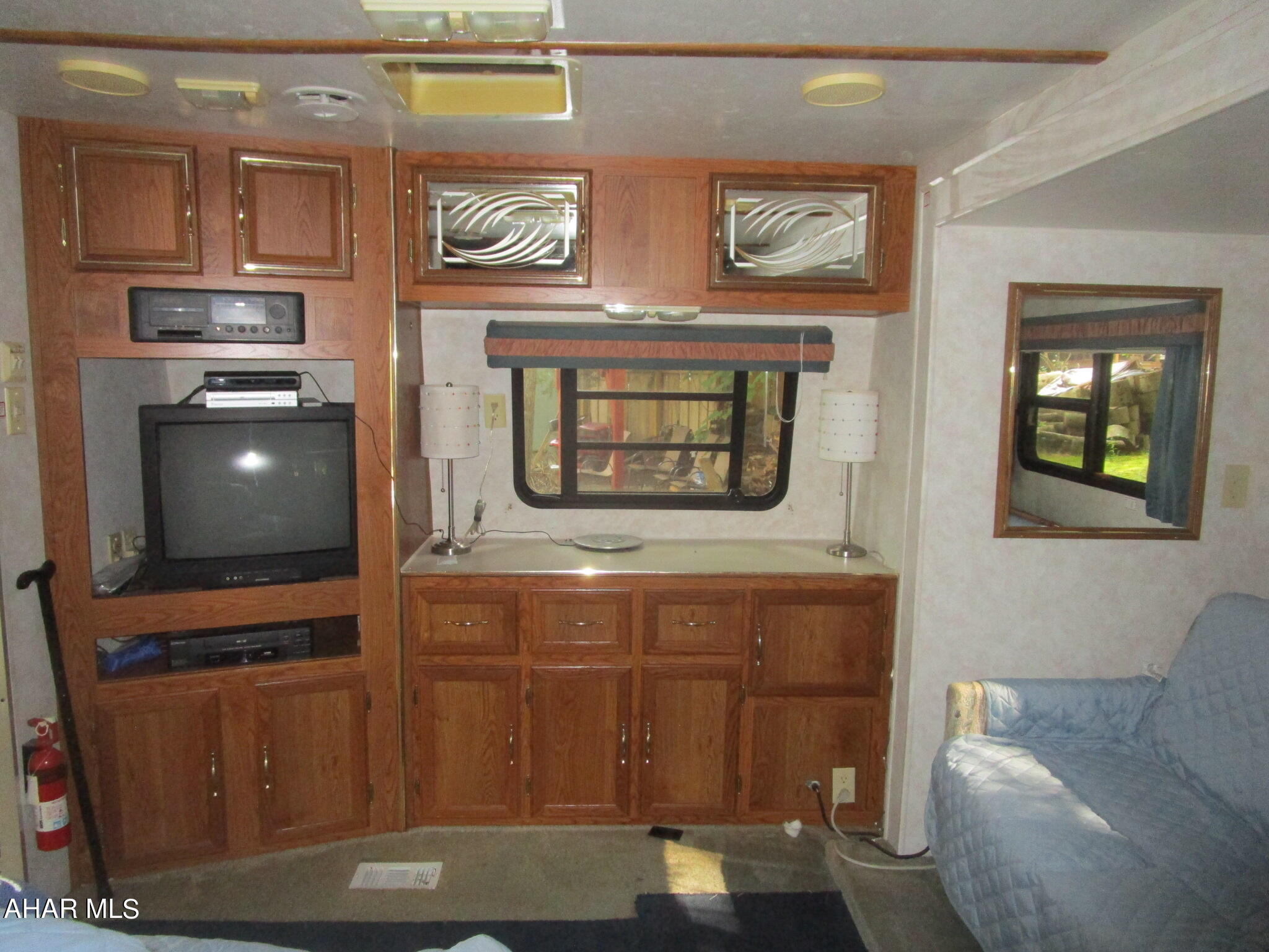 Glendale Yearound - Residential