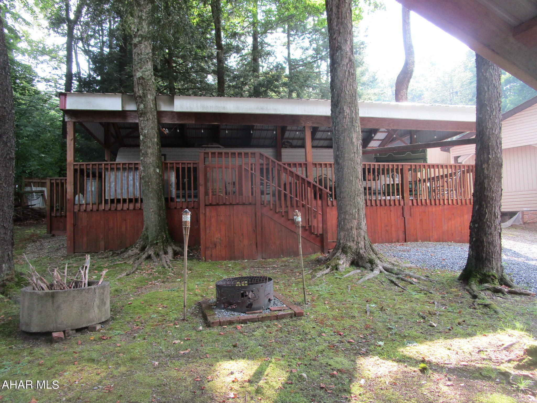 Glendale Yearound - Residential