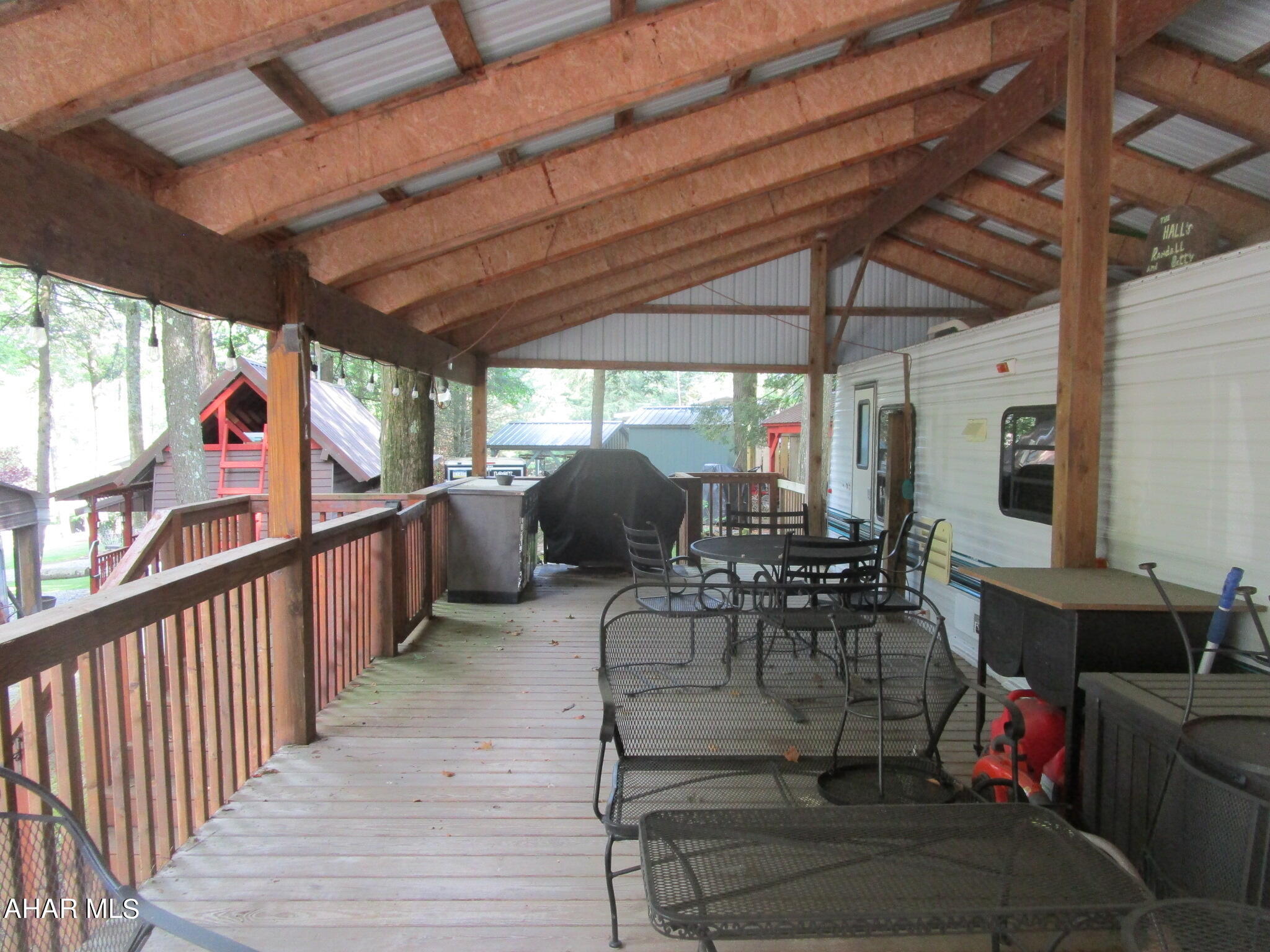 Glendale Yearound - Residential