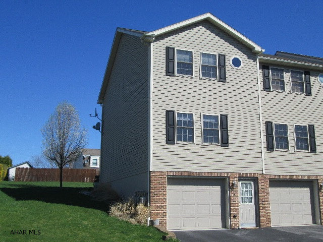 Applewood - Residential