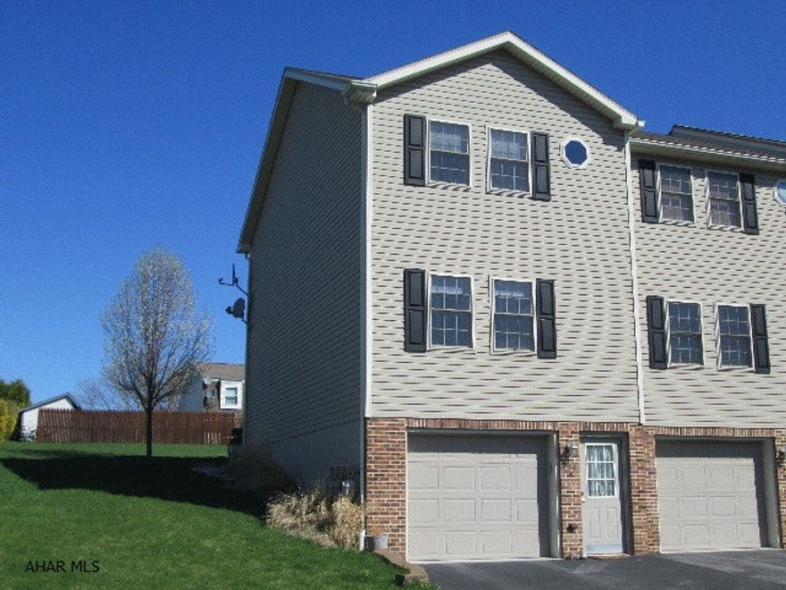Hollidaysburg/Penn Farms townhouse. This house is better than new with all the upgrades. Tile floors, newer appliances stay and larger master bedroom. Be sure to enjoy the outdoors on the private rear deck with the sunsetter awning. Great views!