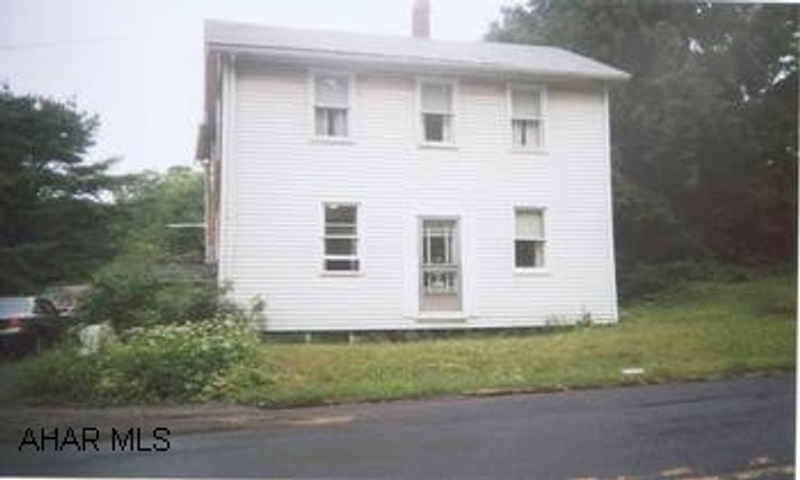 5BR, older home, sold as is on 1.15 acres, 2BA, 1st floor laundry. A interesting older home with 5BR, 2BA, 1st floor laundry, on nice 1.15 level acres. SOLD AS IS.
