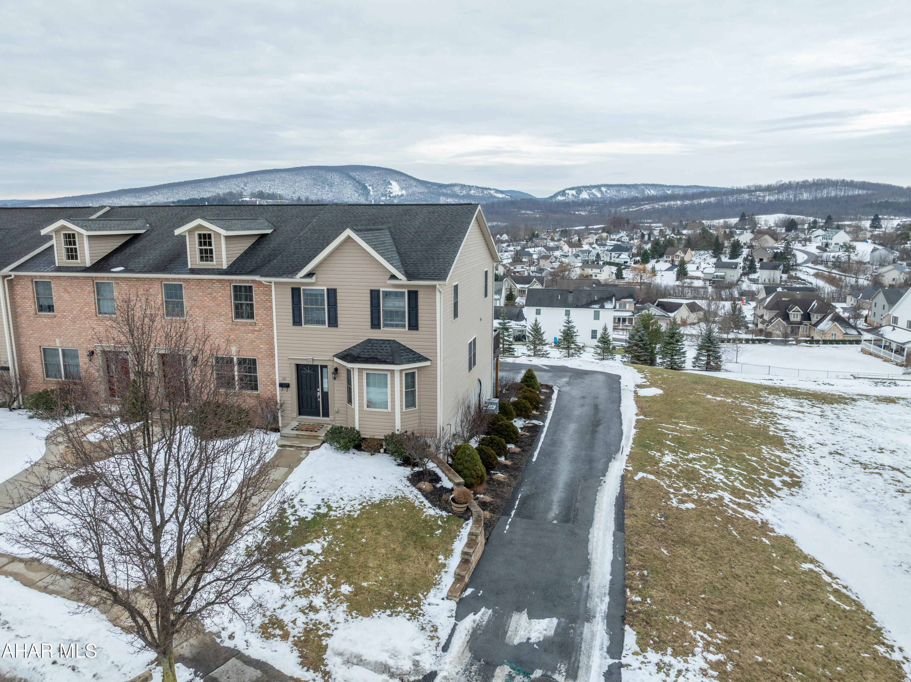 Holiday Hills - Residential