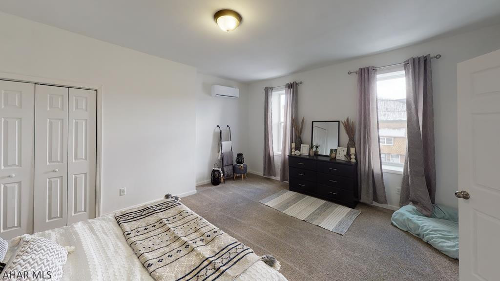 Hollidaysburg - Residential