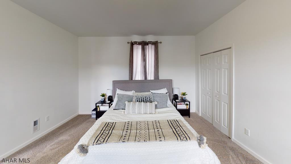 Hollidaysburg - Residential