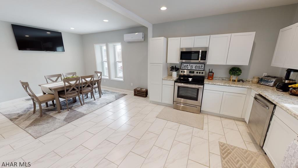 Hollidaysburg - Residential