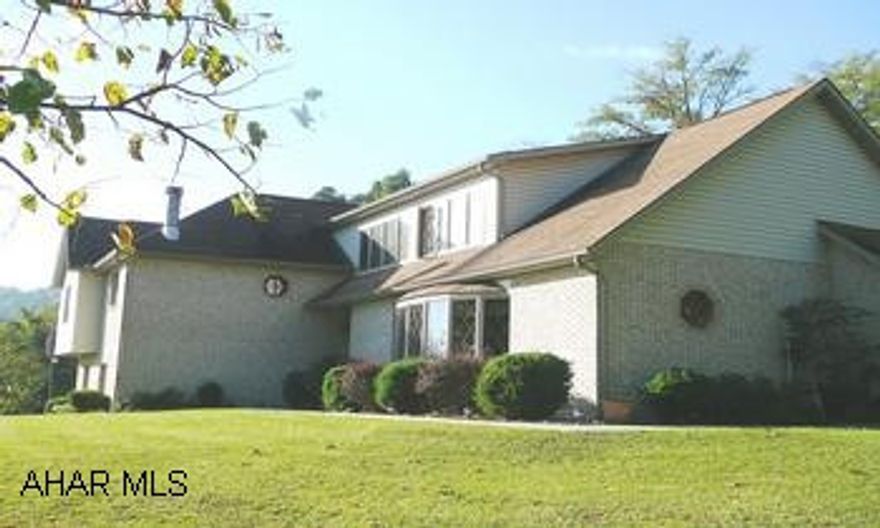 ALL BRICK SUPERIOR QUALITY BUILT HOME ON 14+ ACRES WITH A TREMENDOUS VIEW. THIS HOME HAS 5 LEVELS WITH 5 ZONE HEAT. SPACIOUS MASTER SUITE WITH A SITTING ROOM.  30 X 50 CONCRETE BLDG PRESENTLY USED AS AN ADDITIONAL GARAGE. ALL BRICK SUPERIOR QUALITY BUILT HOME ON 14+ ACRES WITH A TREMENDOUS VIEW. THIS HOME HAS 5 LEVELS WITH 5 ZONE HEAT. SPACIOUS MASTER SUITE WITH A SITTING ROOM. 30 X 50 CONCRETE BLDG PRESENTLY USED AS AN ADDITIONAL GARAGE.