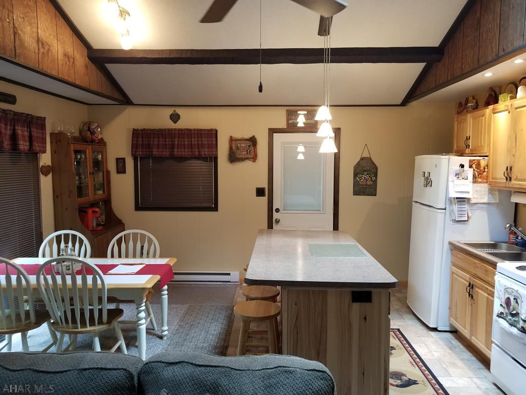 Glendale Yearound - Residential