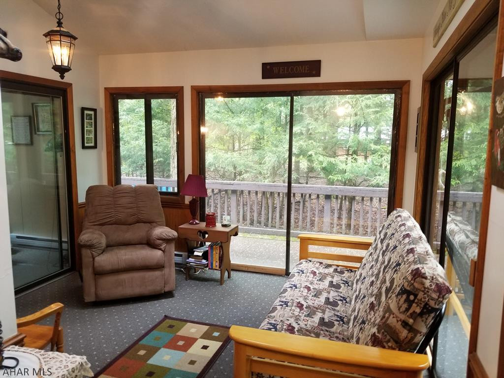 Glendale Yearound - Residential