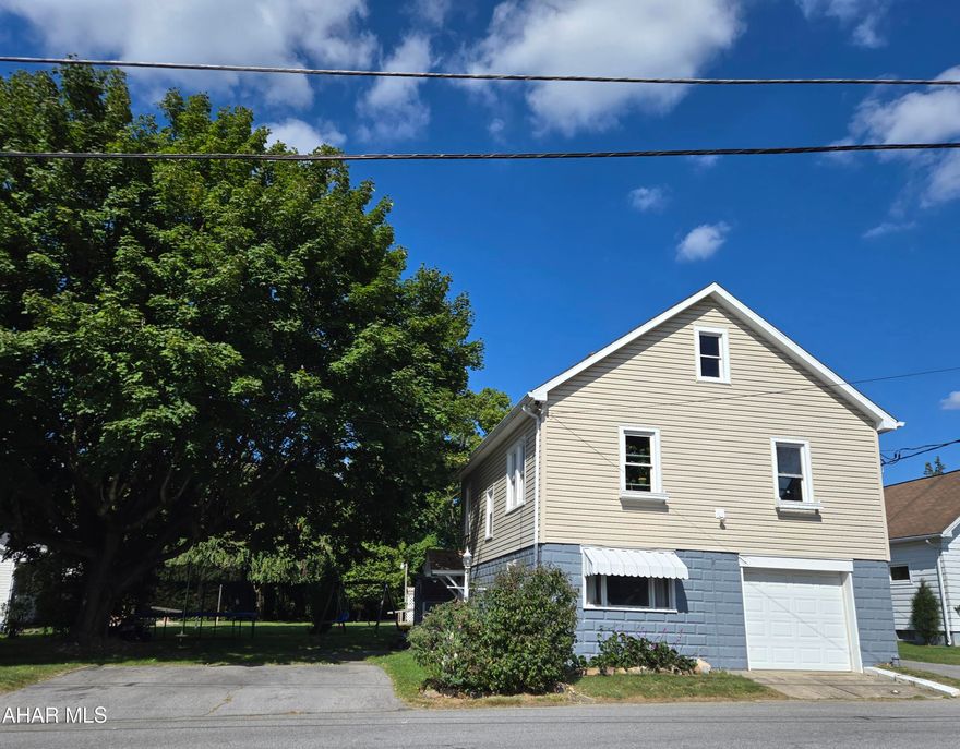 3-bedroom 1-bath vinyl-sided home w/vinyl windows, freshly painted interior, 1-car integral garage, shed, off street parking. Located 2 blocks to Morrison Cove Memorial Park. J-657