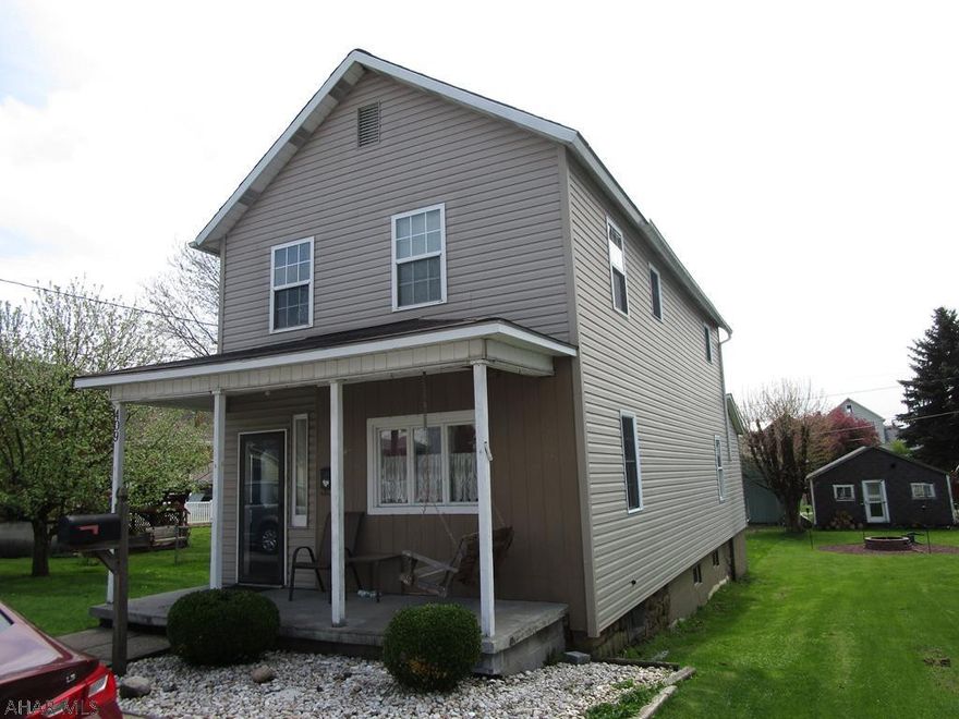 Above average lot. 3 storage sheds.